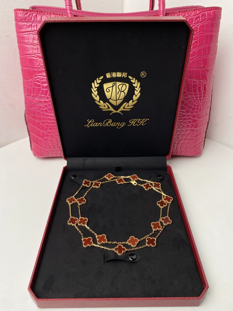 2252项链-时尚优雅设计项链赠礼盒