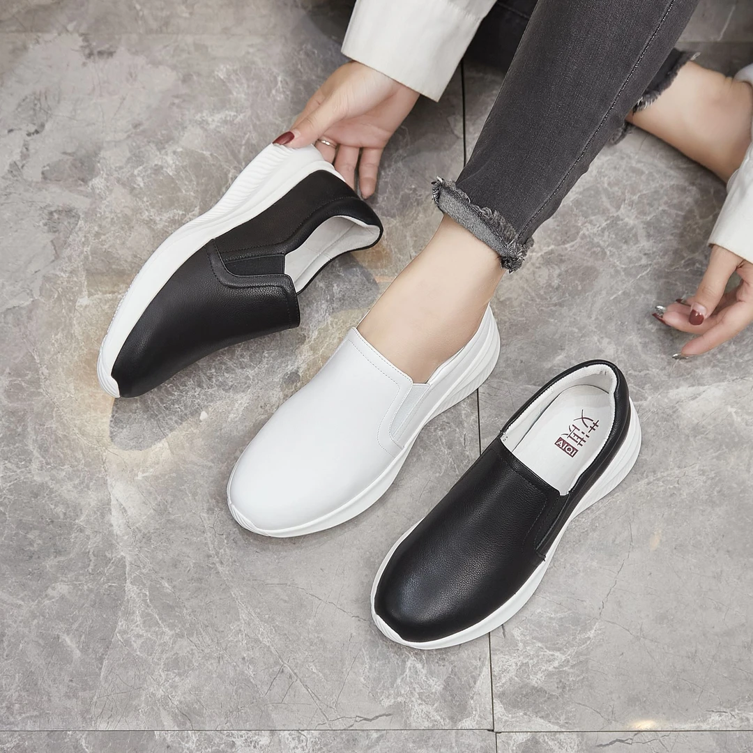 艾淇软底一脚蹬平底单鞋2025春季新款轻便时尚牛皮防滑休闲鞋女鞋