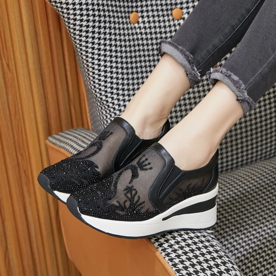 艾淇水钻一脚蹬网纱透气休闲鞋2025春季新款厚底软底舒服单鞋女鞋