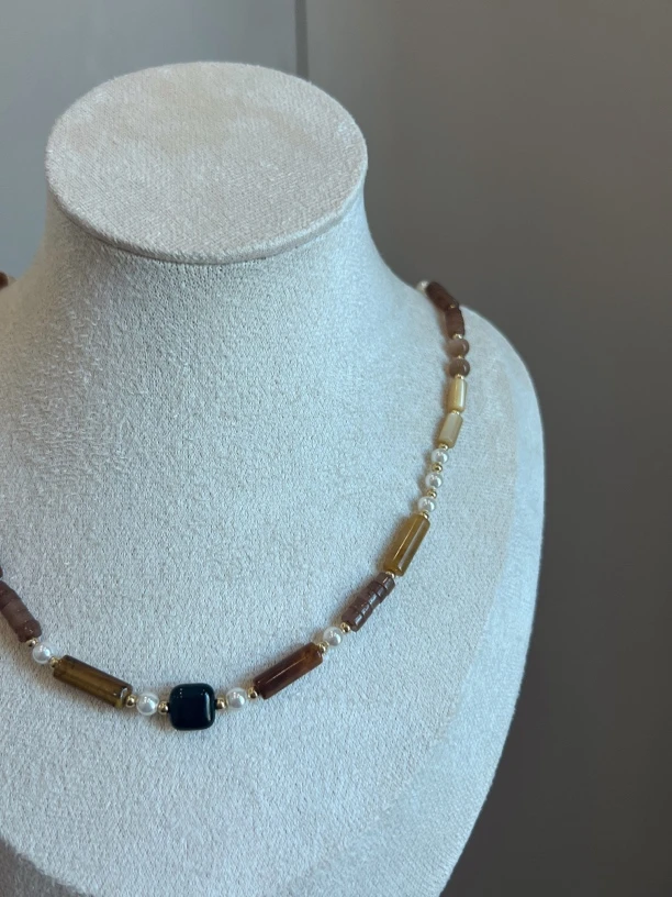 铜合金莫桑石项链 法式轻奢时尚气质项链简约个性设计感锁骨链