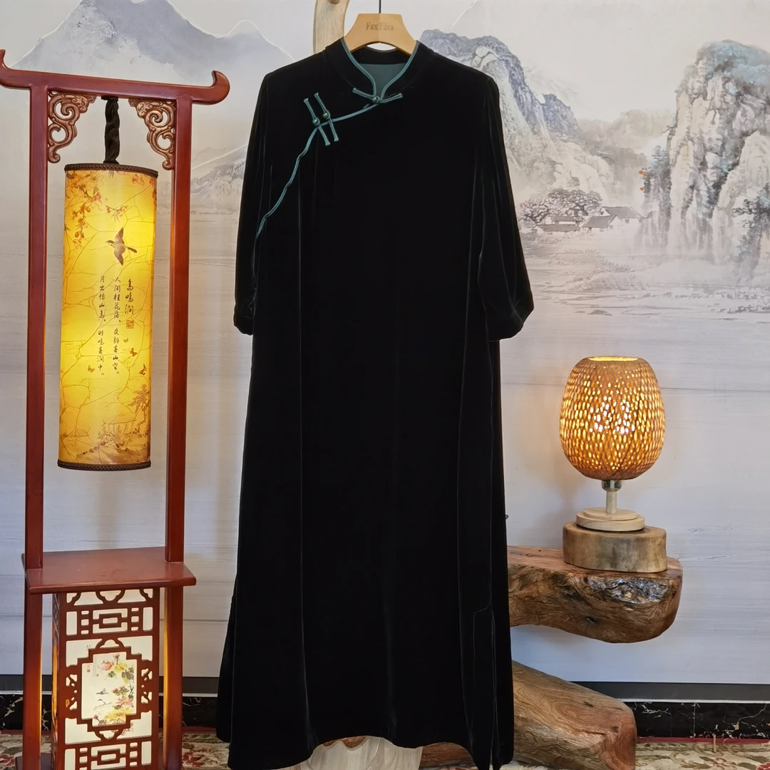 富美国风桑蚕丝连衣裙F8668墨绿色一字扣
