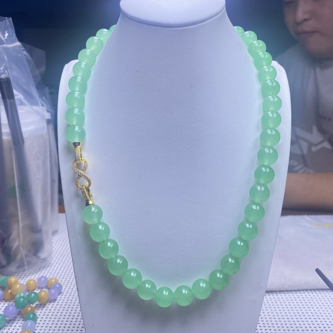 749 卡12晴水绿项链