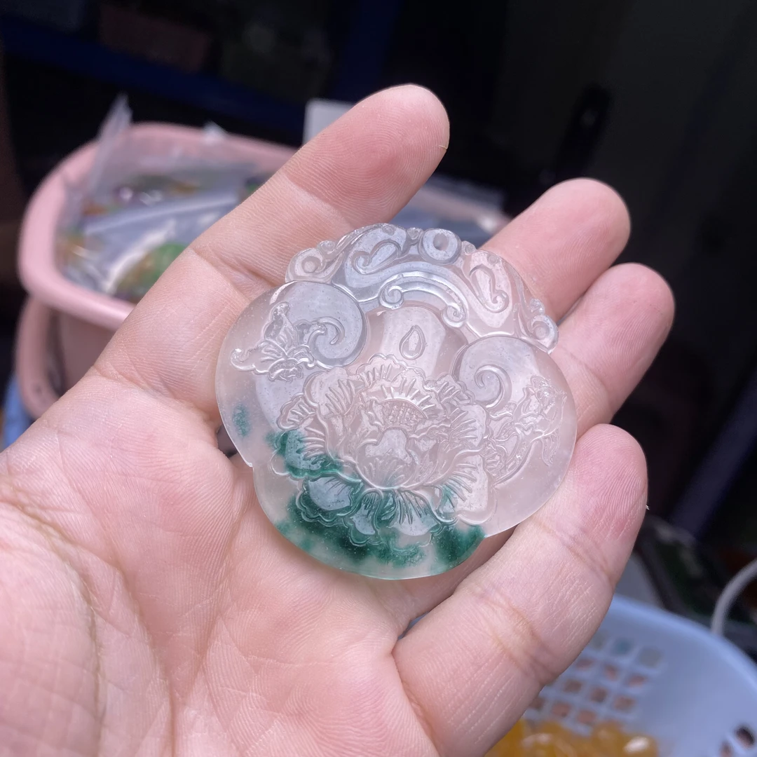 P198  飘兰牡丹花如意吊坠