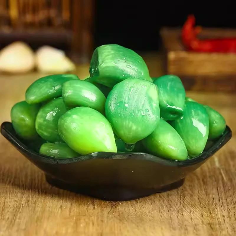 新鲜翡翠腊八蒜醋泡大蒜绿蒜腌制下饭菜糖醋咸菜大全泡菜口感美味