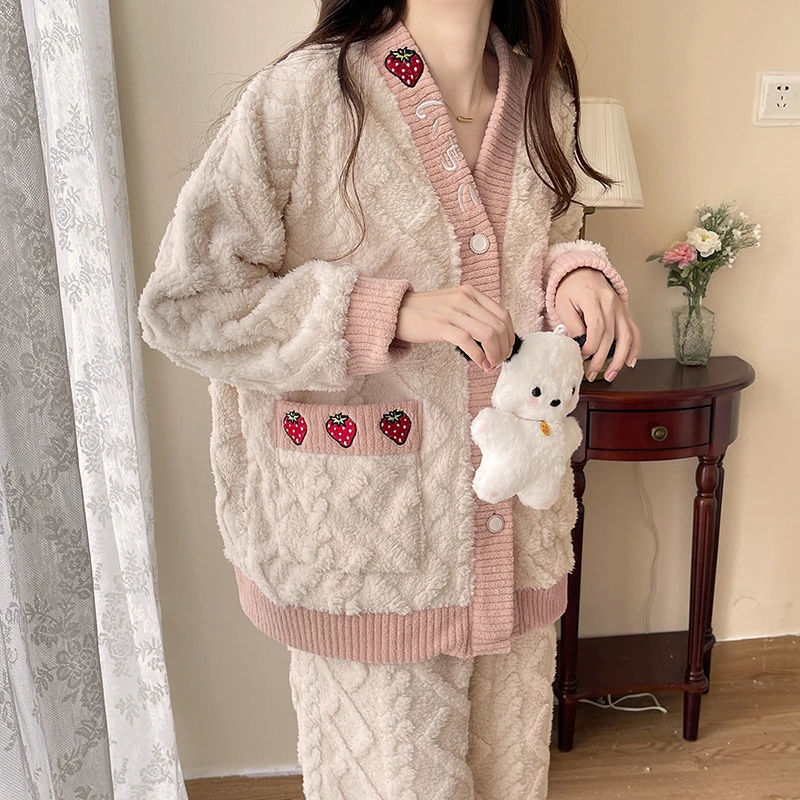 『Apple』秋冬季珊瑚绒睡衣女甜美可爱加厚保暖网红爆款家居服套装