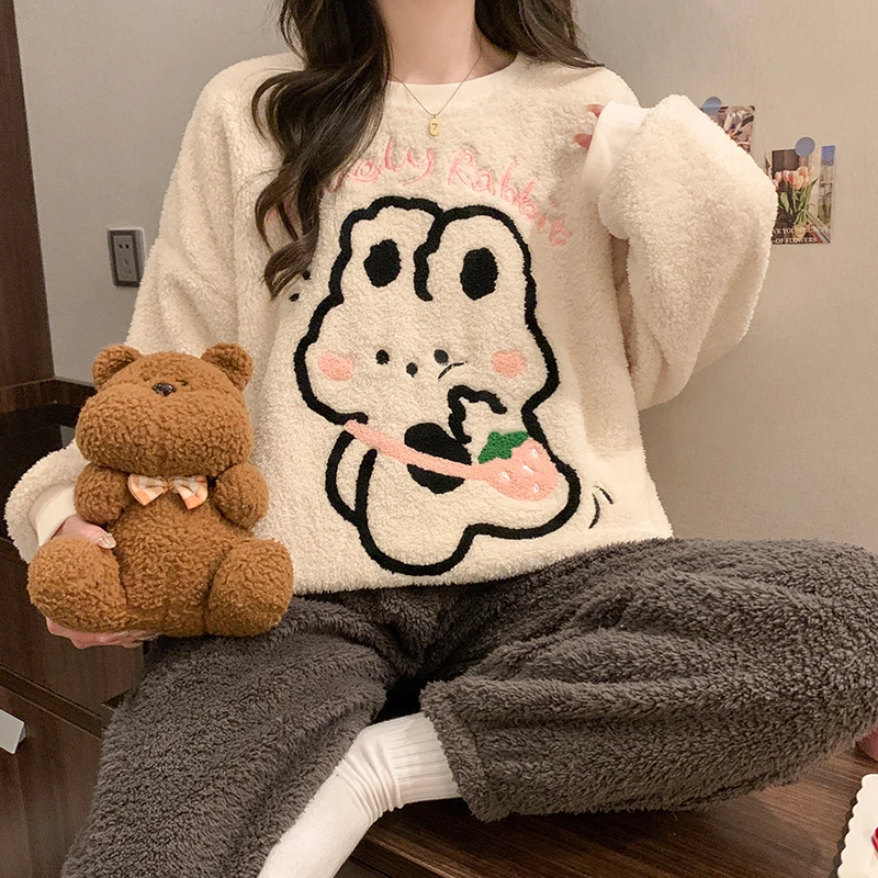 珊瑚绒睡衣女秋冬季加厚保暖可爱法兰绒甜美家居服两件套装草莓兔