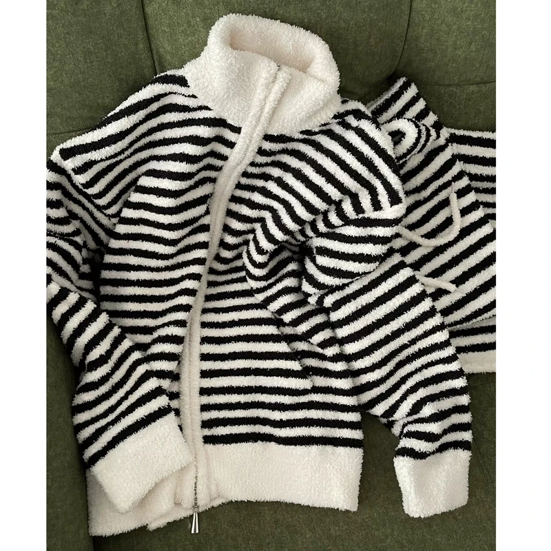 可出门半边绒睡衣女冬款2024新款韩版网红风高级感加绒加厚家居服