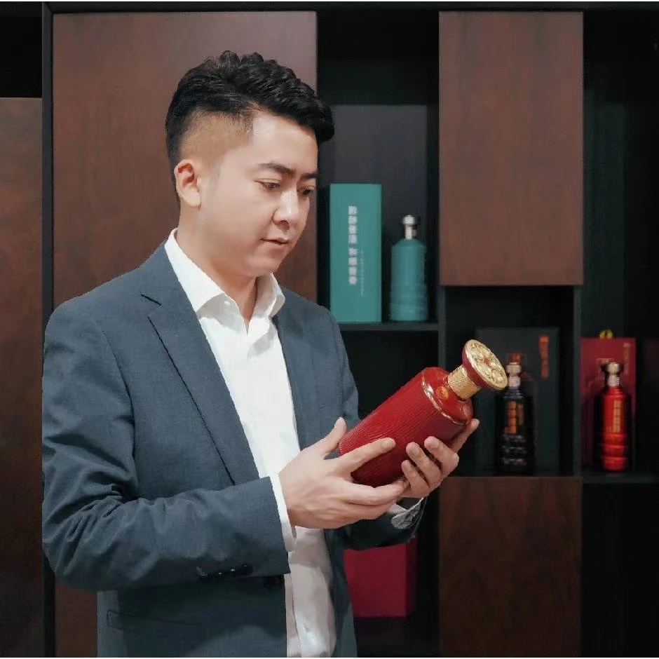 黔醉老酒酱香型白酒封坛53度