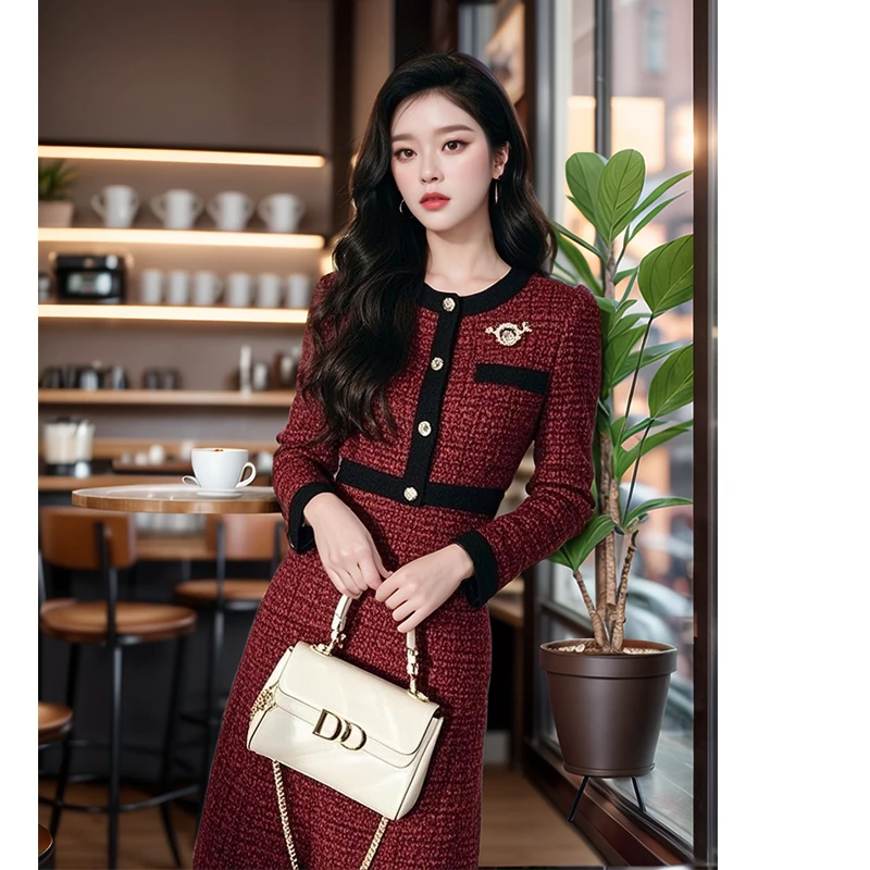 奢姿2025年秋季新款大码女装圆领气质裙子胖妹妹小香风拼接连衣裙