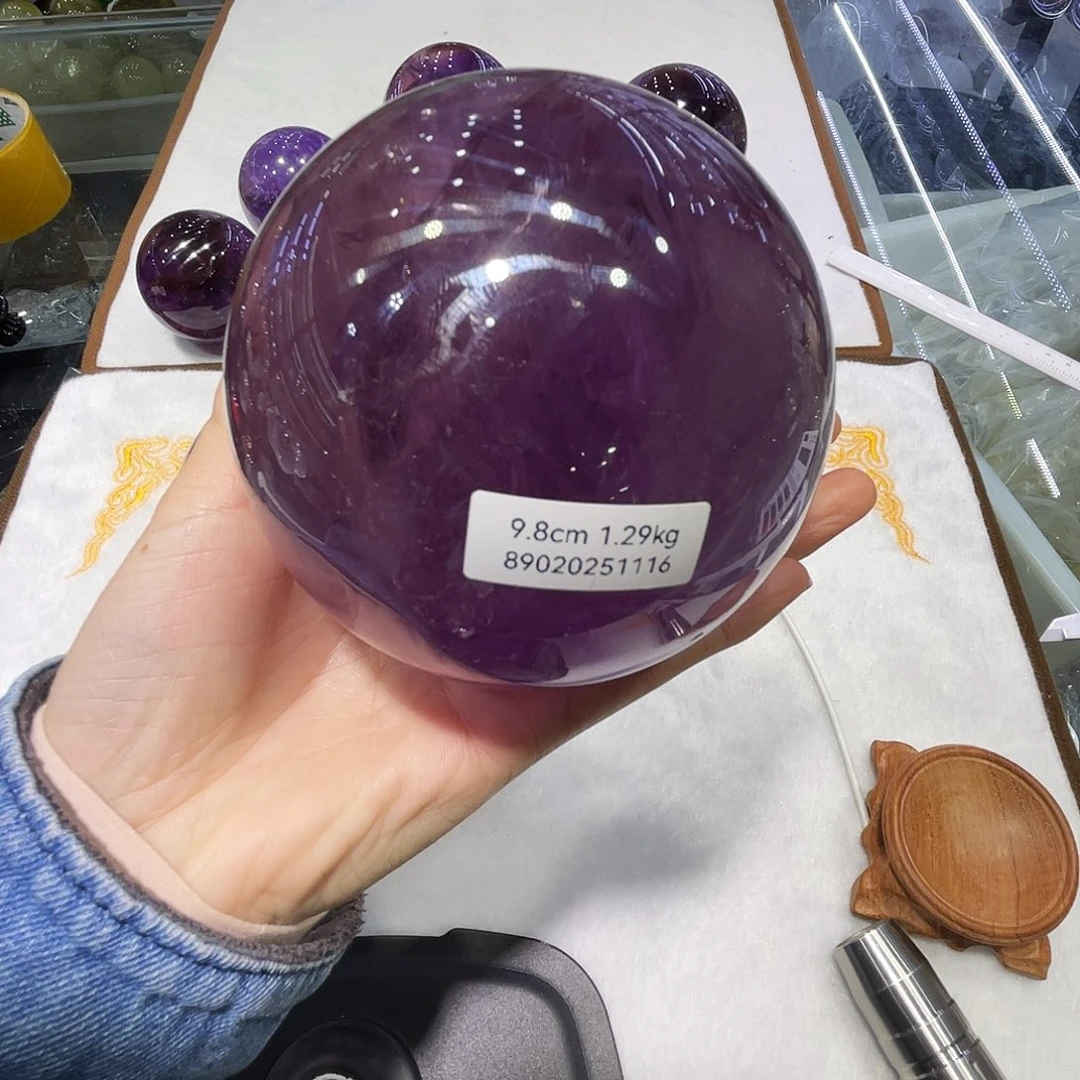 Q***l珠宝半成品水晶未镶嵌