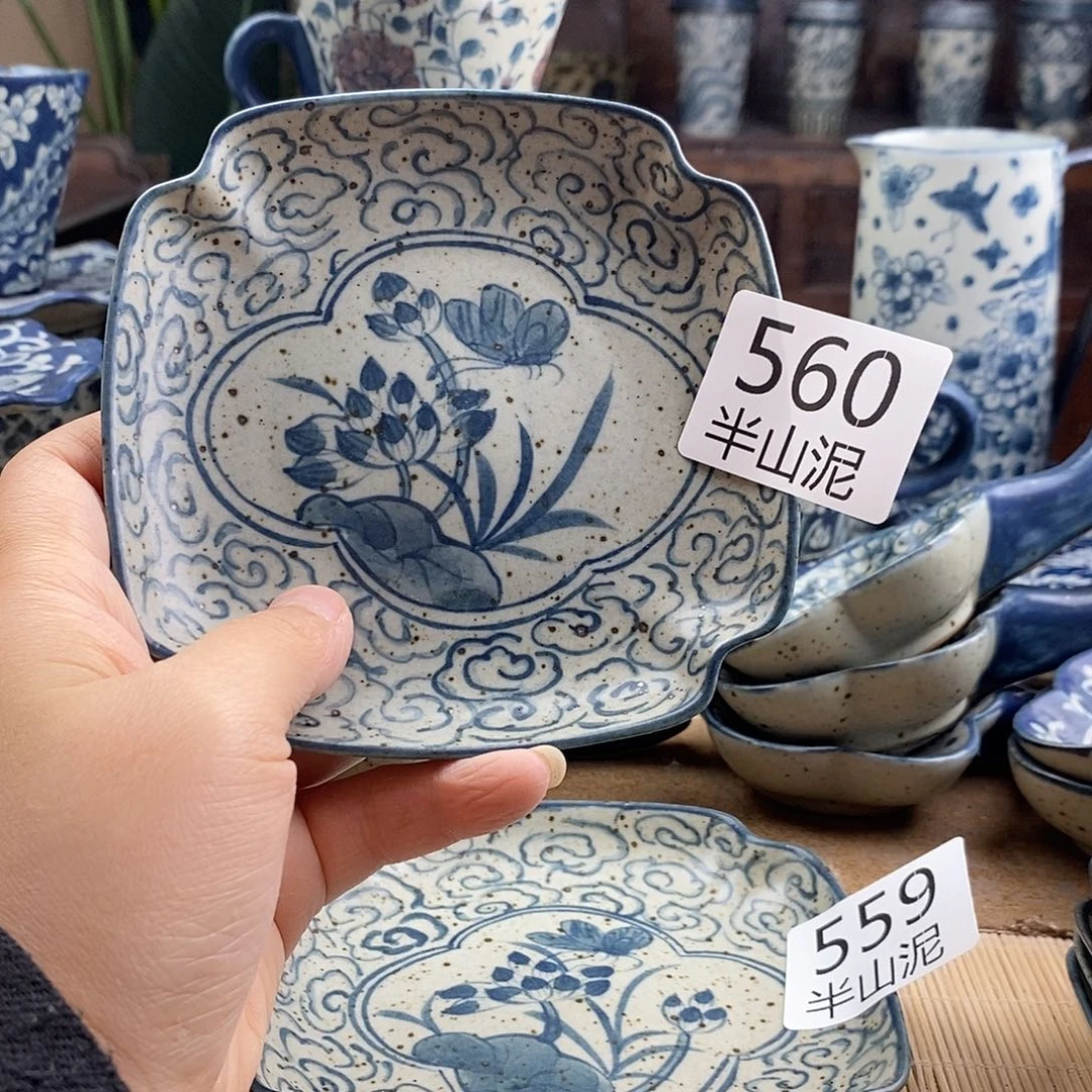手工手绘青花陶瓷