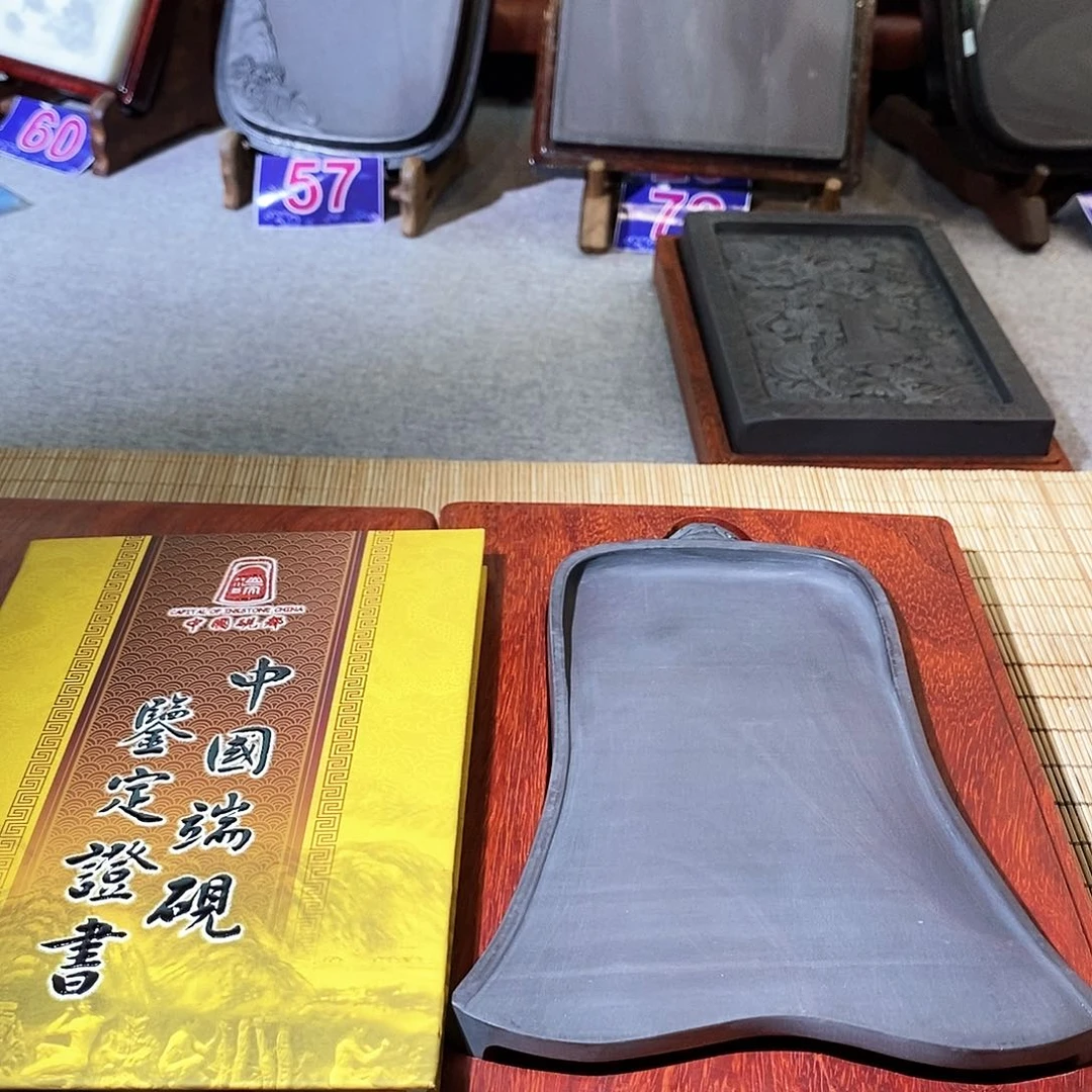 红**卷天青，冚罗蕉，木盒协证