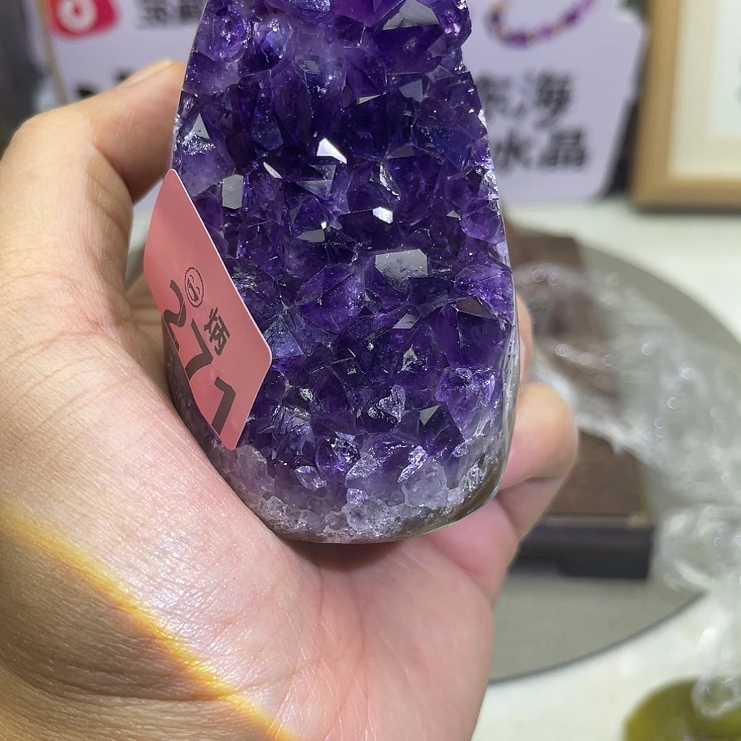 未镶嵌大型摆件（非配饰）水晶