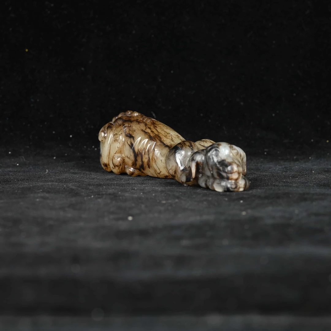 明代老提油玉犬/LL.139335/集萃斋