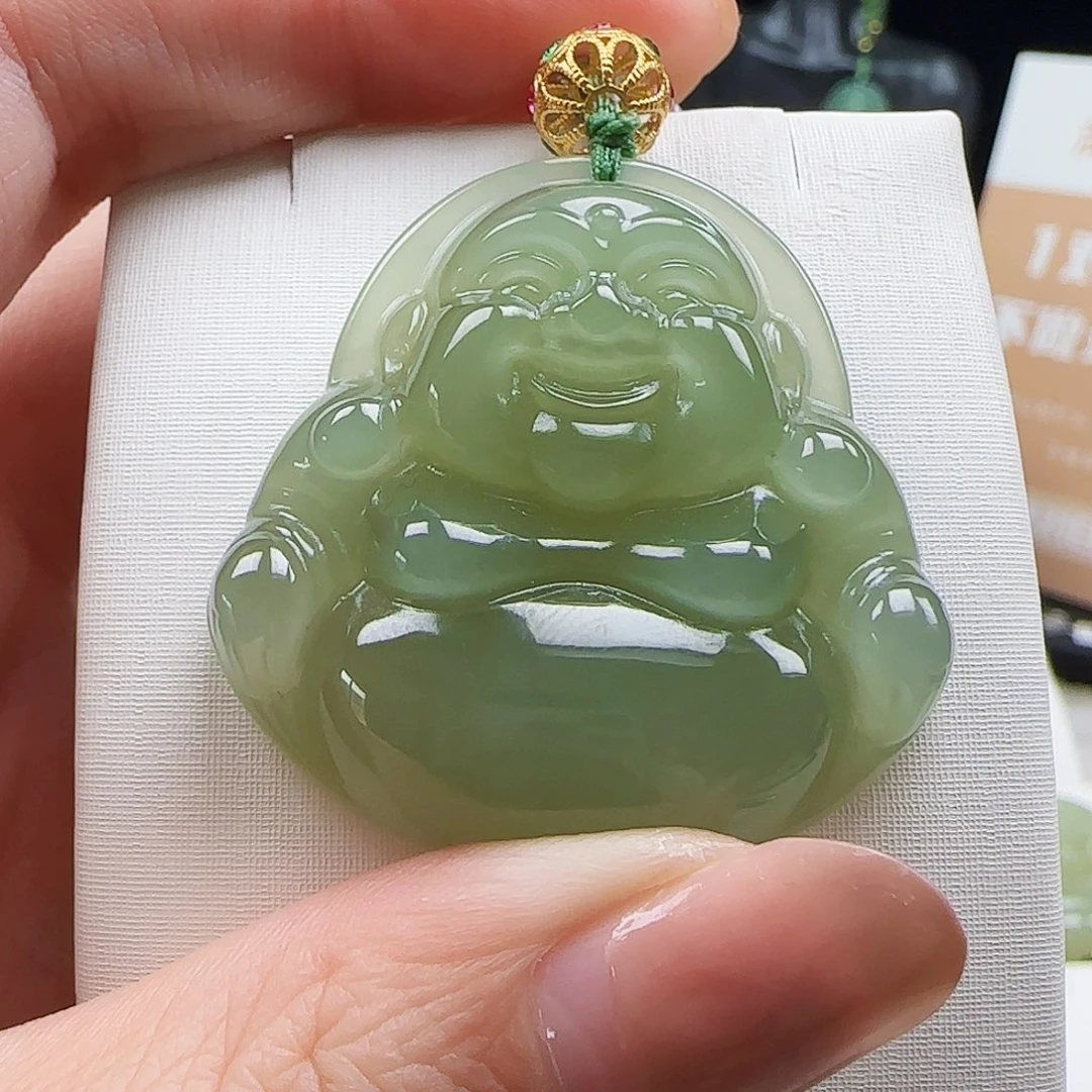 和田玉18K金镶嵌颈饰