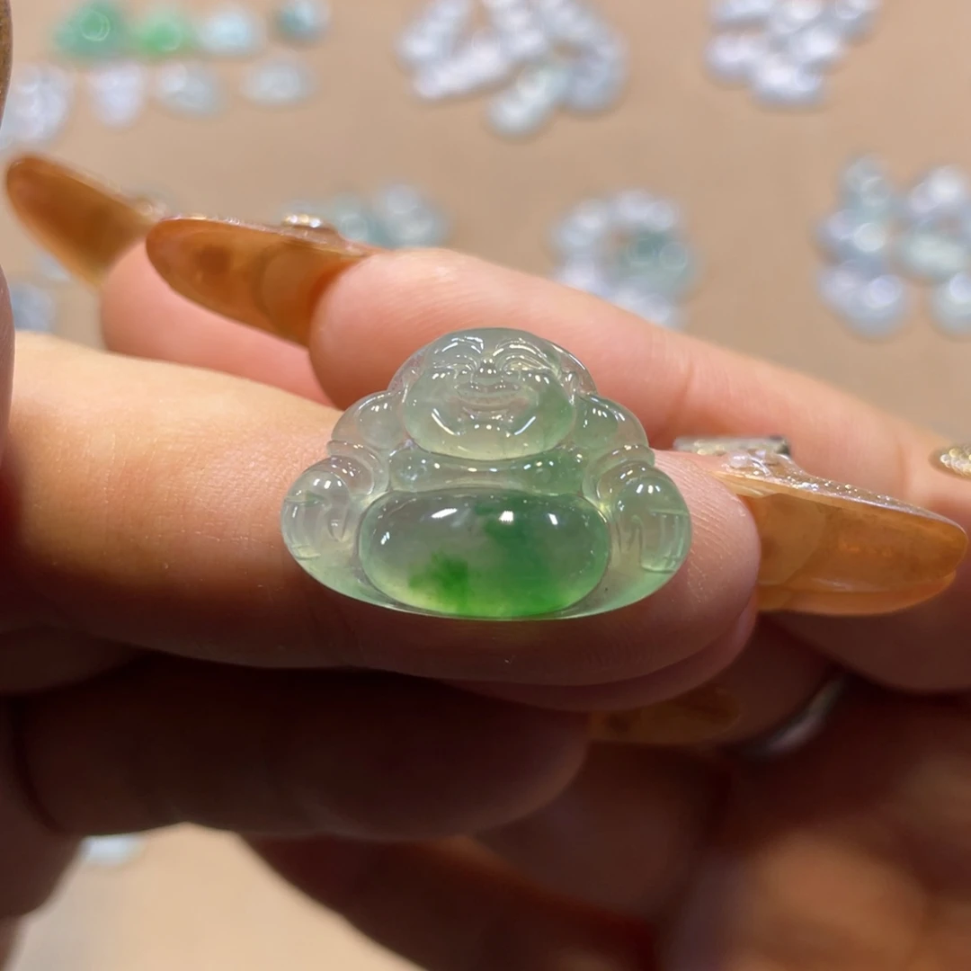 定制翡翠未镶嵌佛公