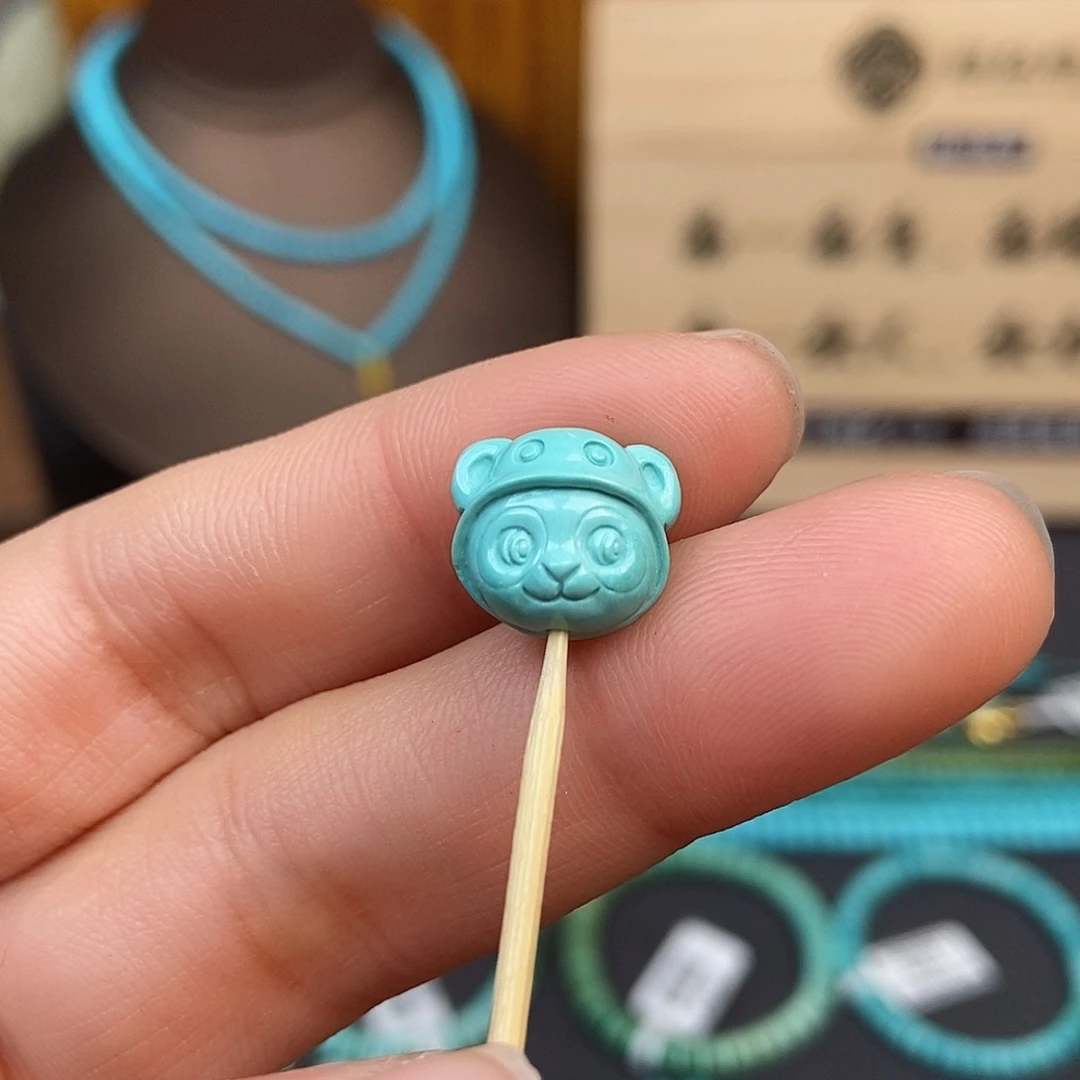 绿松石配饰未镶嵌