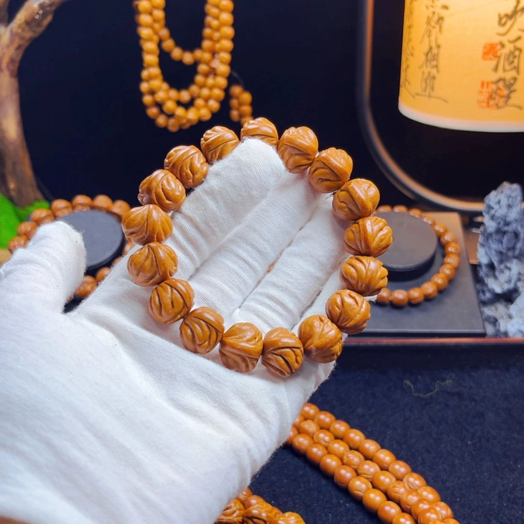 七***5吊坠桃核野生桃核