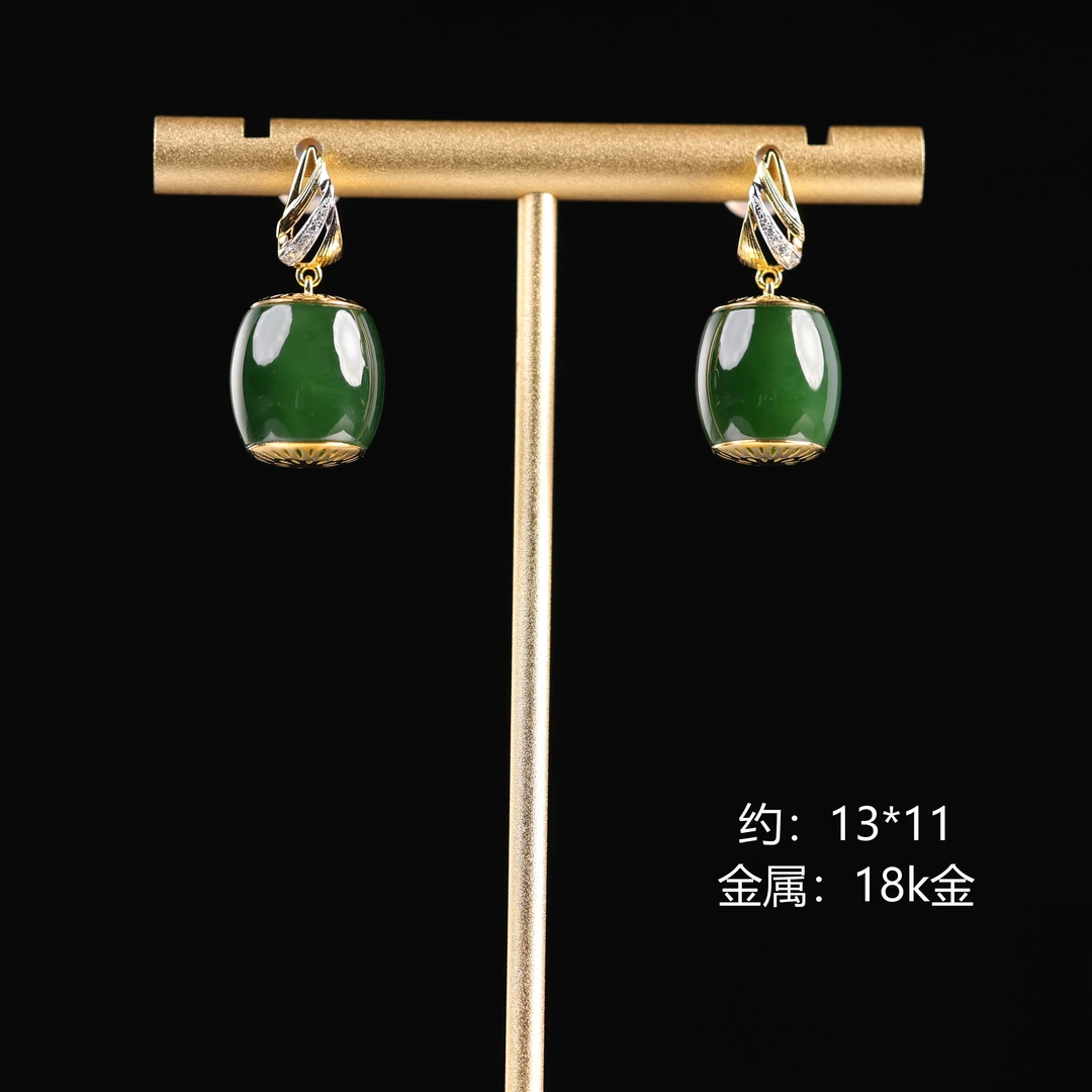 本真 | “若水”严选精品和田玉DW绿桶珠耳饰