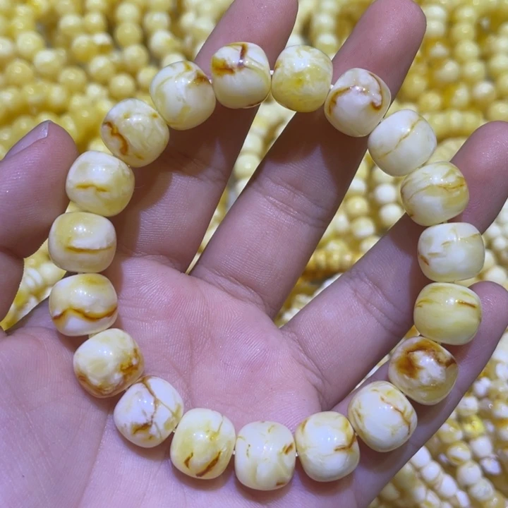 蜜蜡未镶嵌珠宝奇石12m