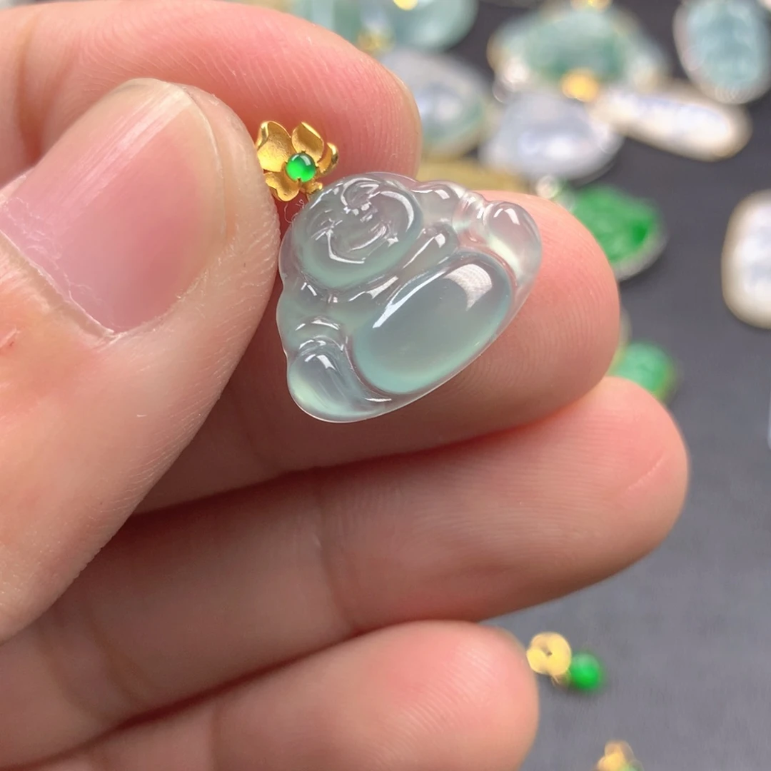 【闪购商品】颈饰18K金镶嵌翡翠翡翠