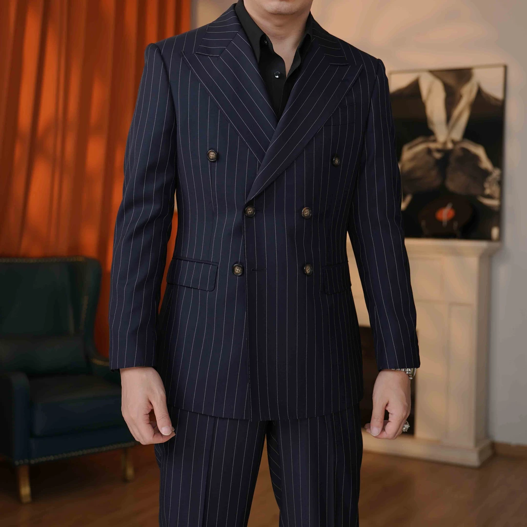 黑标系列50羊毛盛先绅藏青条纹意式双排扣西服套装修身商务休闲