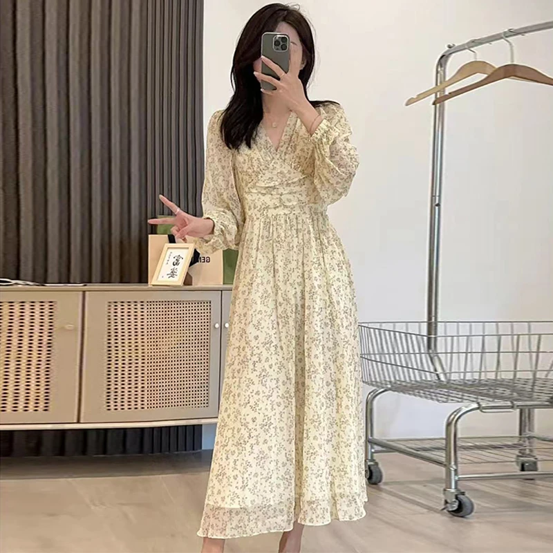 法式黑色长袖碎花连衣裙秋冬季2025新款女装垂坠高级感长裙E077