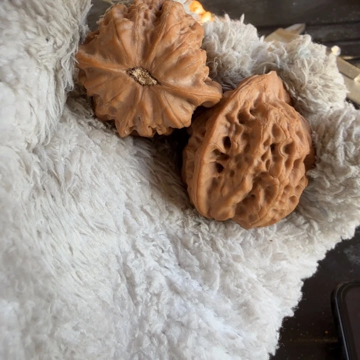 文玩核桃吊坠佛度