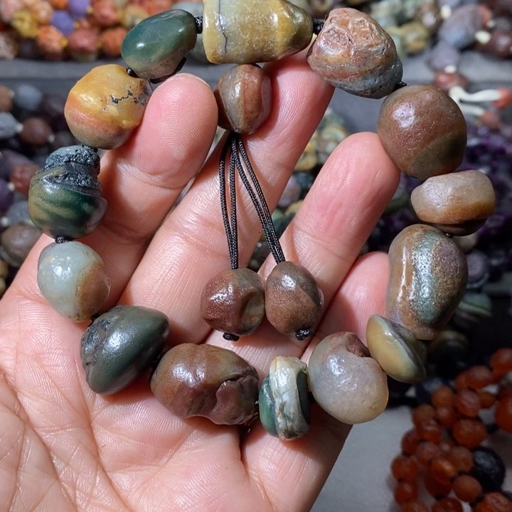 未镶嵌玛瑙/玉髓珠宝奇石