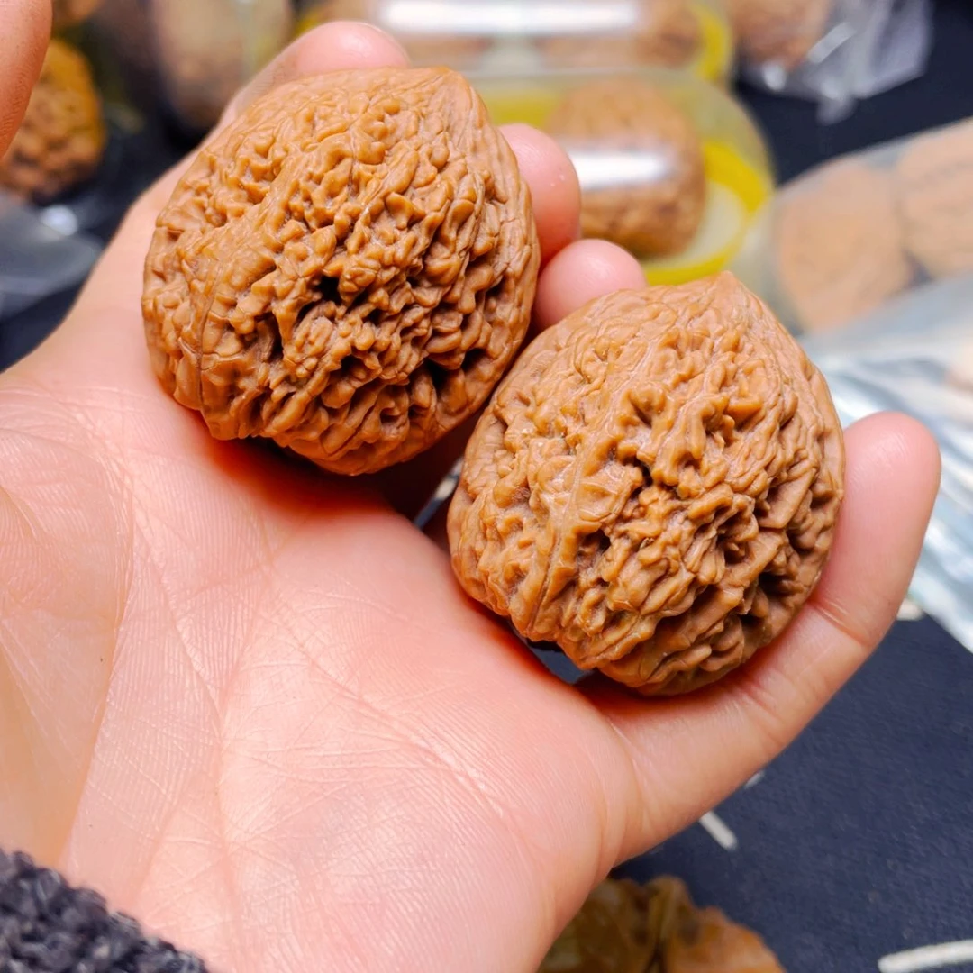 吊坠文玩核桃蒜头一对