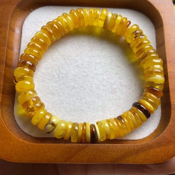 蜜蜡裸石未镶嵌尺寸10，瑕疵，13.8g