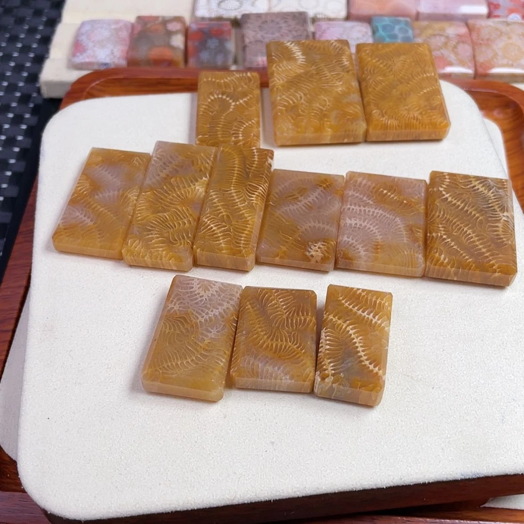 【闪购商品】未镶嵌吊坠(赠链)硅化玉冷*