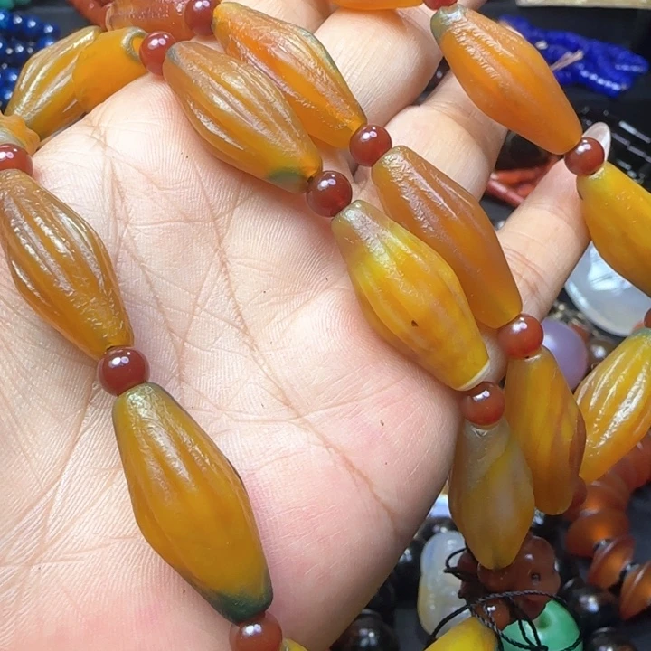 玛瑙/玉髓颈饰未镶嵌