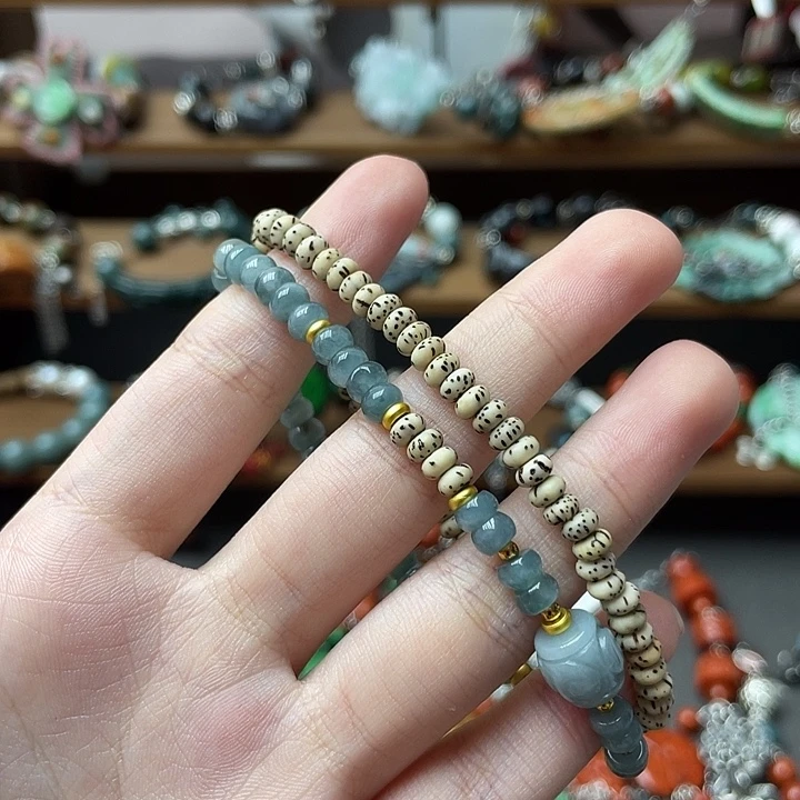 翡翠未镶嵌手链饰品