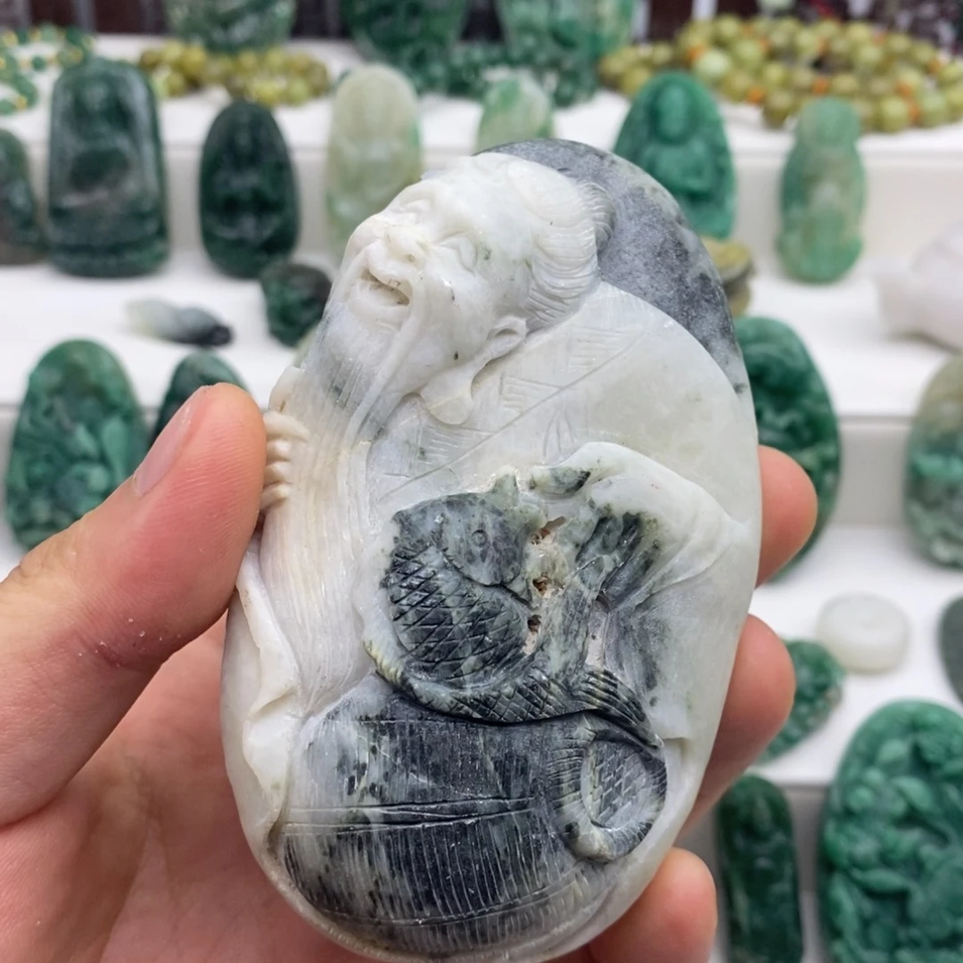 苦***煌未镶嵌独山玉颈饰