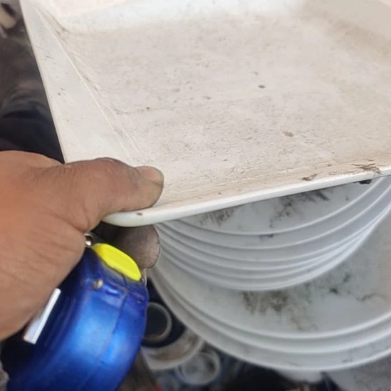 瓷方盘口径28…………