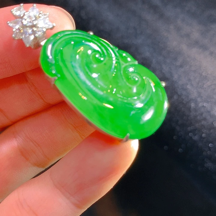 【闪购商品】翡翠颈饰银S925镶嵌翡翠