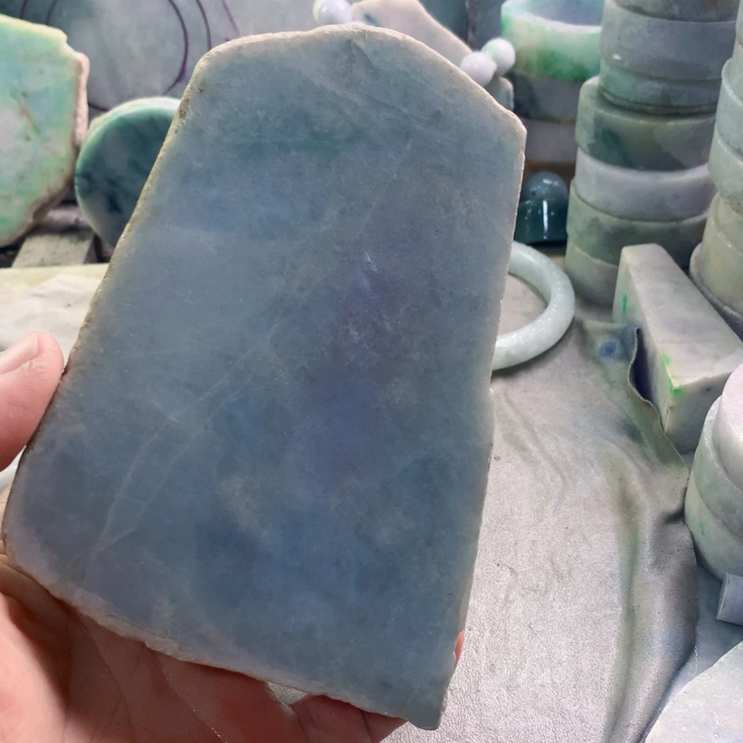 定制翡翠未镶嵌手镯