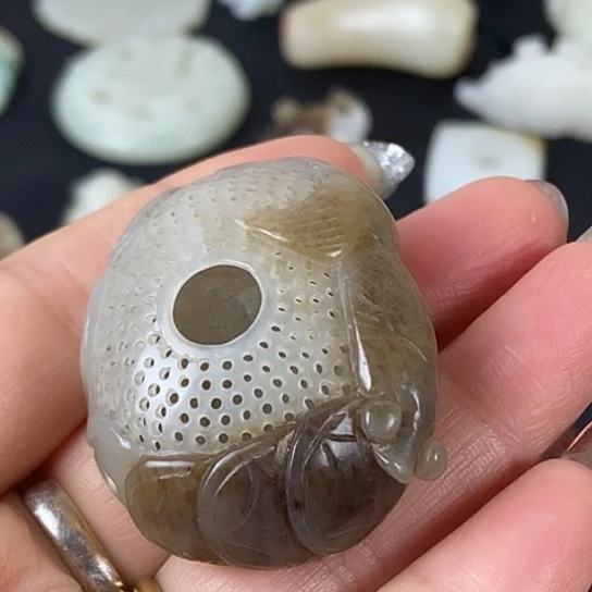 和田玉（糖玉）未镶嵌挂件