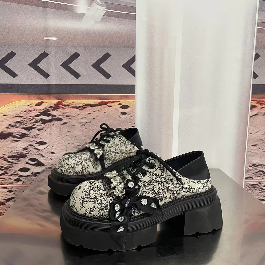 50001新款2025厚底乐福鞋学院风小皮鞋圆头百搭单鞋白色