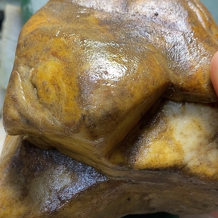 透闪石质玉珠宝半成品未镶嵌