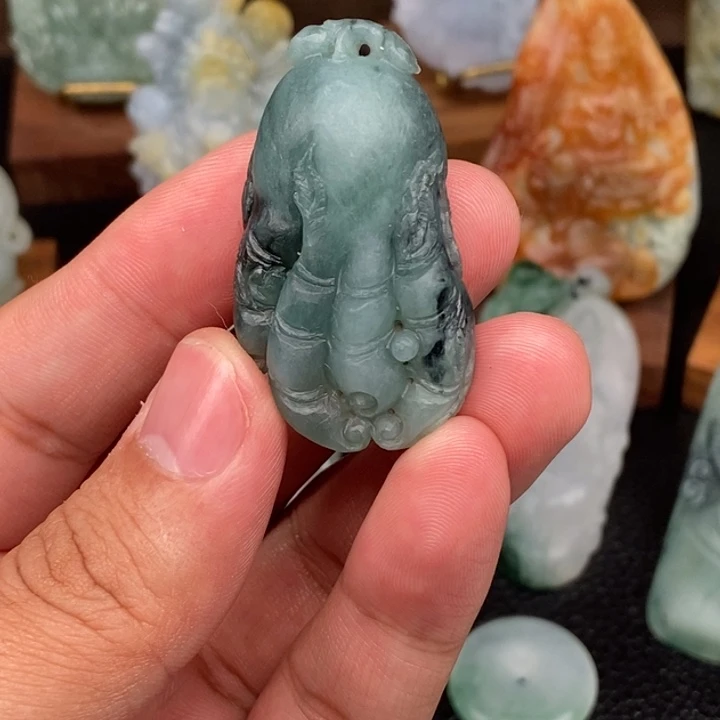 定制翡翠未镶嵌佛手瓜