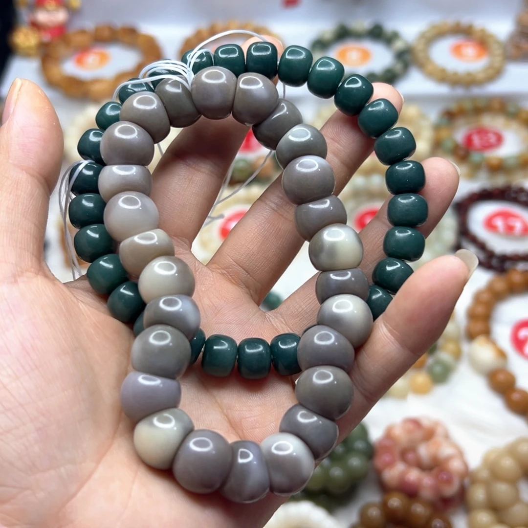 难****吊坠菩提根/象牙果