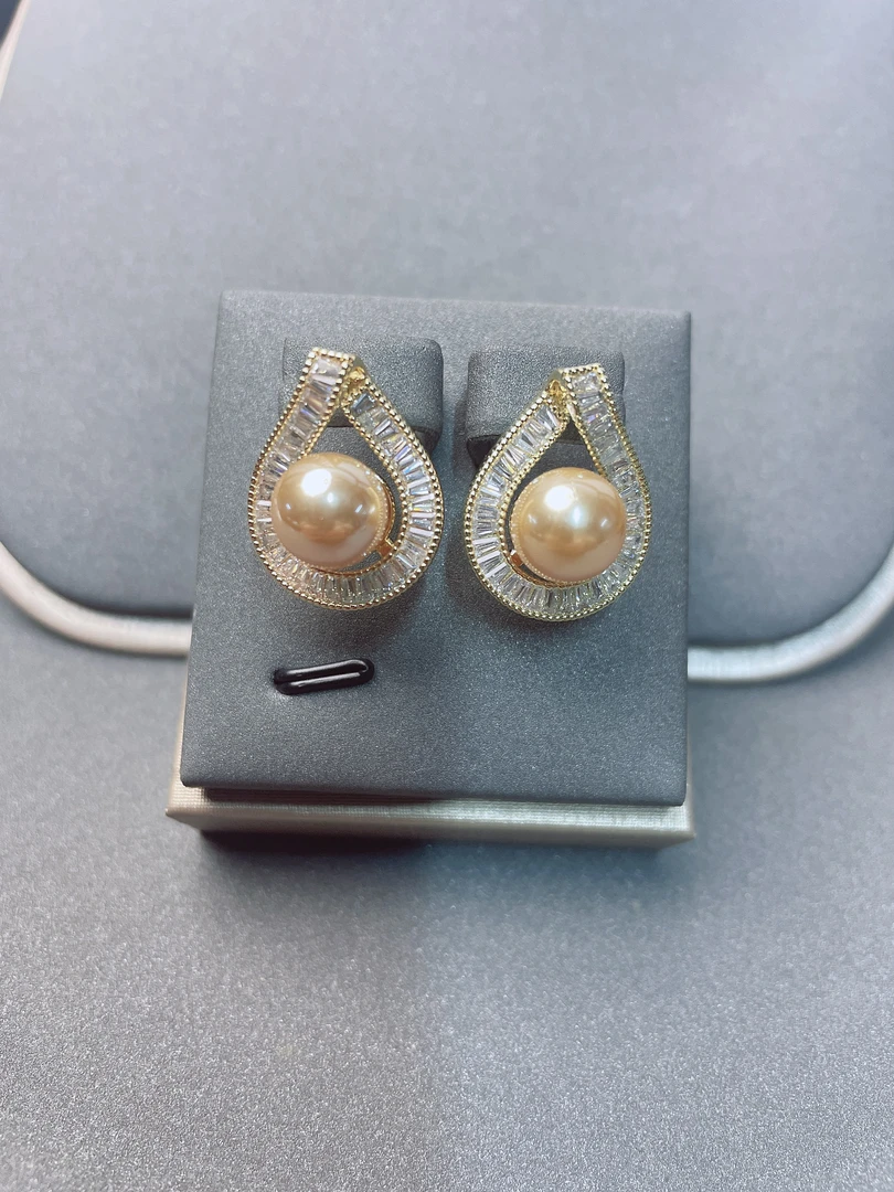 合金合成锆石耳饰 2122《美人泪》高级轻奢时尚百搭耳饰