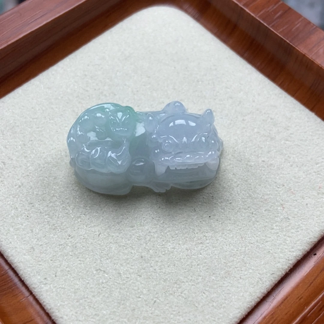如***画吊坠(赠链)未镶嵌翡翠霸王貔貅