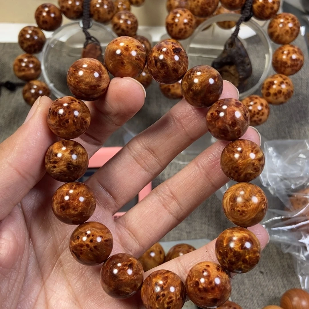 孟***臻柏木（崖柏）手串/手链