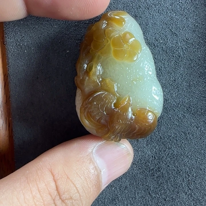 颈饰未镶嵌和田玉定制