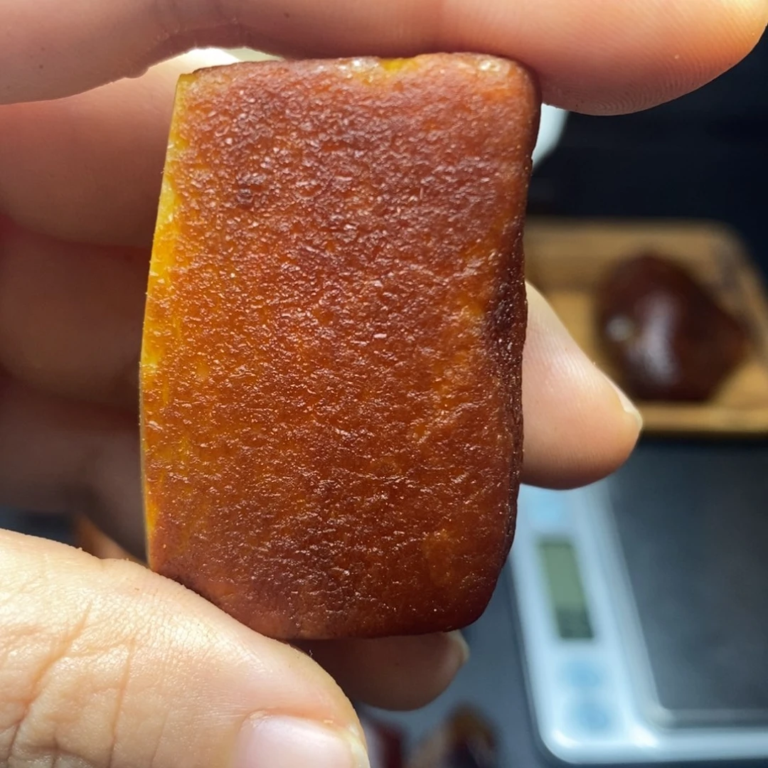 未镶嵌定制蜜蜡石