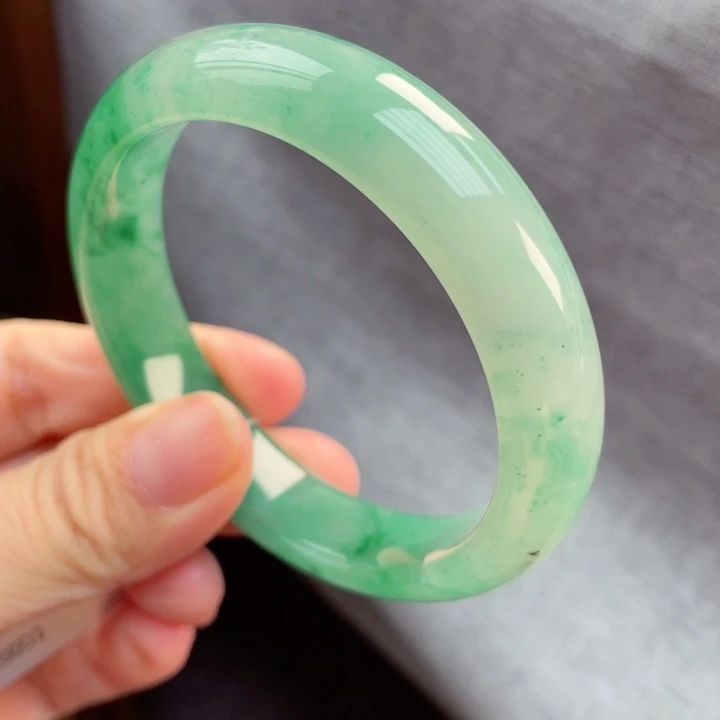 石英质玉未镶嵌手镯55 －56