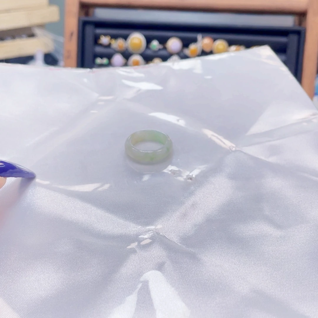 翡翠未镶嵌戒指天然翡翠Ａ货